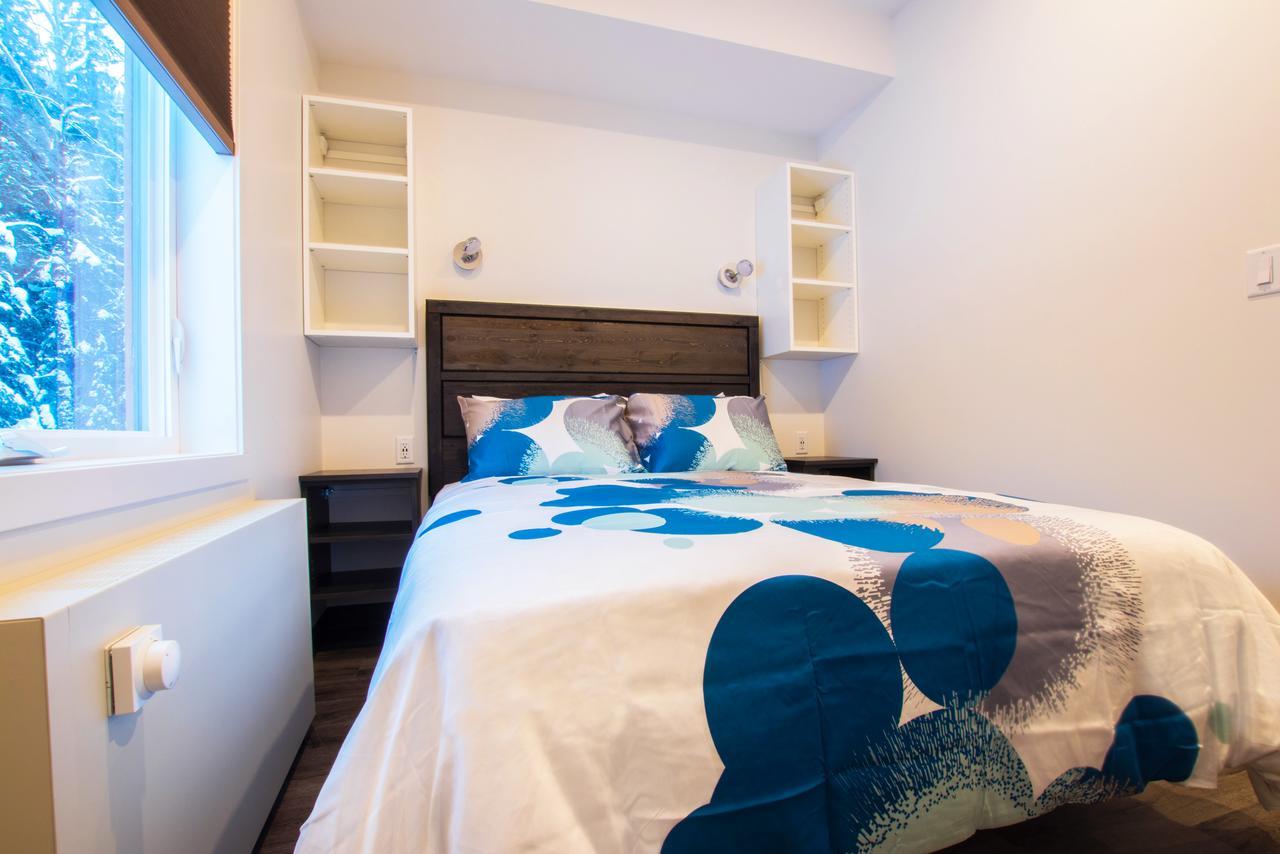 The Burfield Hotell Sun Peaks Eksteriør bilde