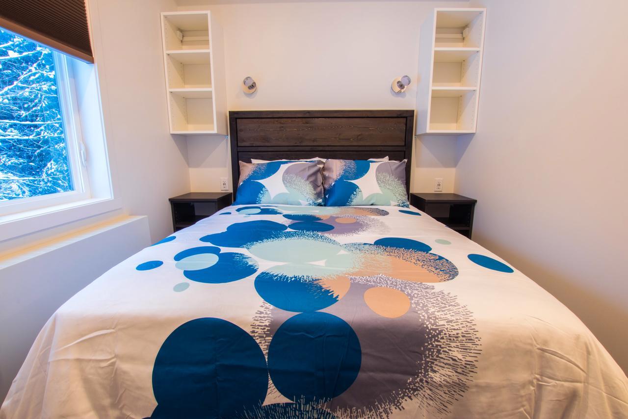 The Burfield Hotell Sun Peaks Eksteriør bilde