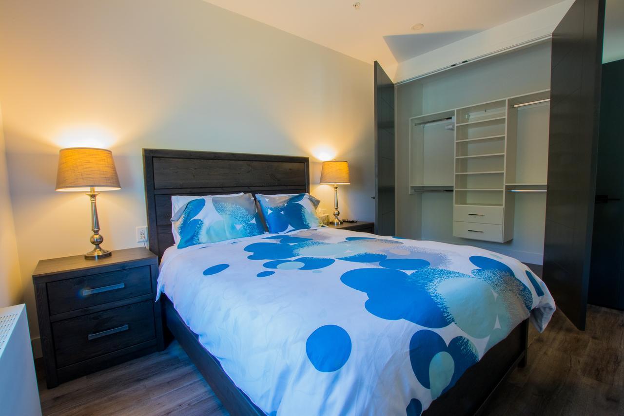 The Burfield Hotell Sun Peaks Eksteriør bilde